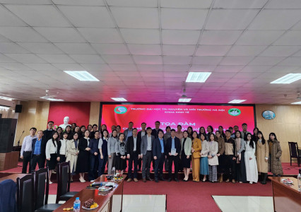 Tọa đàm chia sẻ kinh nghiệm làm luận án tiến sĩ và công bố kết quả nghiên cứu khoa học 