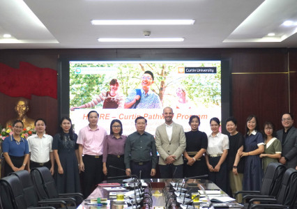 Thỏa thuận Liên kết Đào tạo (Articulation Agreement – AA) giữa HUNRE và Đại học Curtin (Úc)