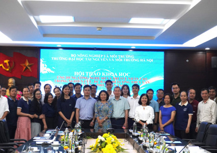 Hội thảo khoa học "Ứng dụng công nghệ số và trí tuệ nhân tạo trong nghiên cứu, dự báo khí tượng thủy văn và ứng phó thiên tai"