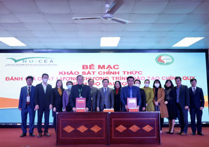 Bế mạc khảo sát chính thức đánh giá chất lượng 3 chương trình đào tạo: Công nghệ thông tin, Thủy văn học, Quản trị Dịch vụ du lịch và Lữ hành