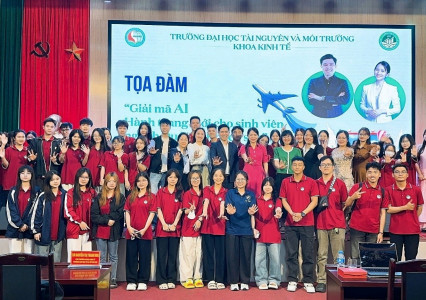 Tọa đàm du lịch: “Giải mã AI – Hành trang mới cho sinh viên ngành Du lịch – Khách sạn”
