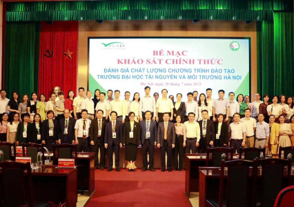 Bế mạc khảo sát chính thức đánh giá chất lượng 06 CTĐT của Trường ĐH TN&MT Hà Nội