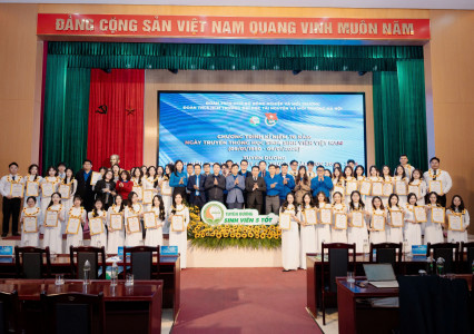 Chương trình kỷ niệm 76 năm ngày truyền thống học sinh, sinh viên Việt Nam (09/01/1950 - 09/01/2026) và lễ tuyên dương “sinh viên 5 tốt” cấp trường năm học 2024 – 2025