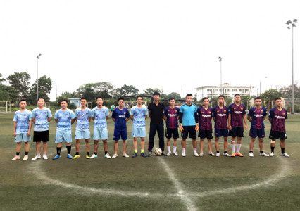 Giao lưu bóng đá chào mừng thành công Đại hội Đại biểu Đoàn TNCS Hồ Chính Minh trường Đại học Tài nguyên và Môi trường Hà Nội nhiệm kỳ 2019 - 2022