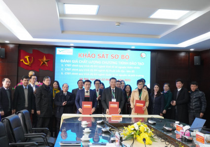 Khảo sát sơ bộ đánh giá 3 chương trình đào tạo: Kinh tế Tài nguyên thiên nhiên, Kỹ thuật trắc địa - Bản đồ; Quản lý Tài nguyên và Môi trường