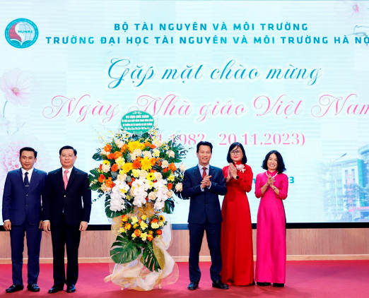 Bộ trưởng Đặng Quốc Khánh thăm, làm việc với Trường Đại học Tài nguyên và Môi trường Hà Nội