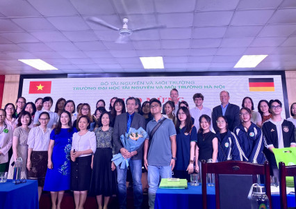 Bộ TN&MT Cộng hòa Liên bang Đức sẵn sàng hợp tác, chia sẻ kinh nghiệm xây dựng giáo trình với Trường Đại học TN&MT Hà Nội