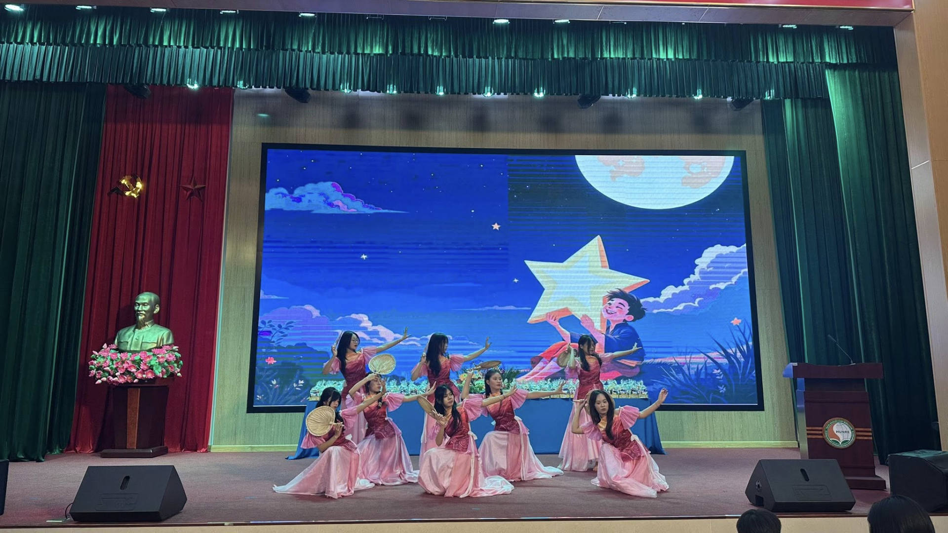 Trung_thu_đoan_6.jpg (720 KB)