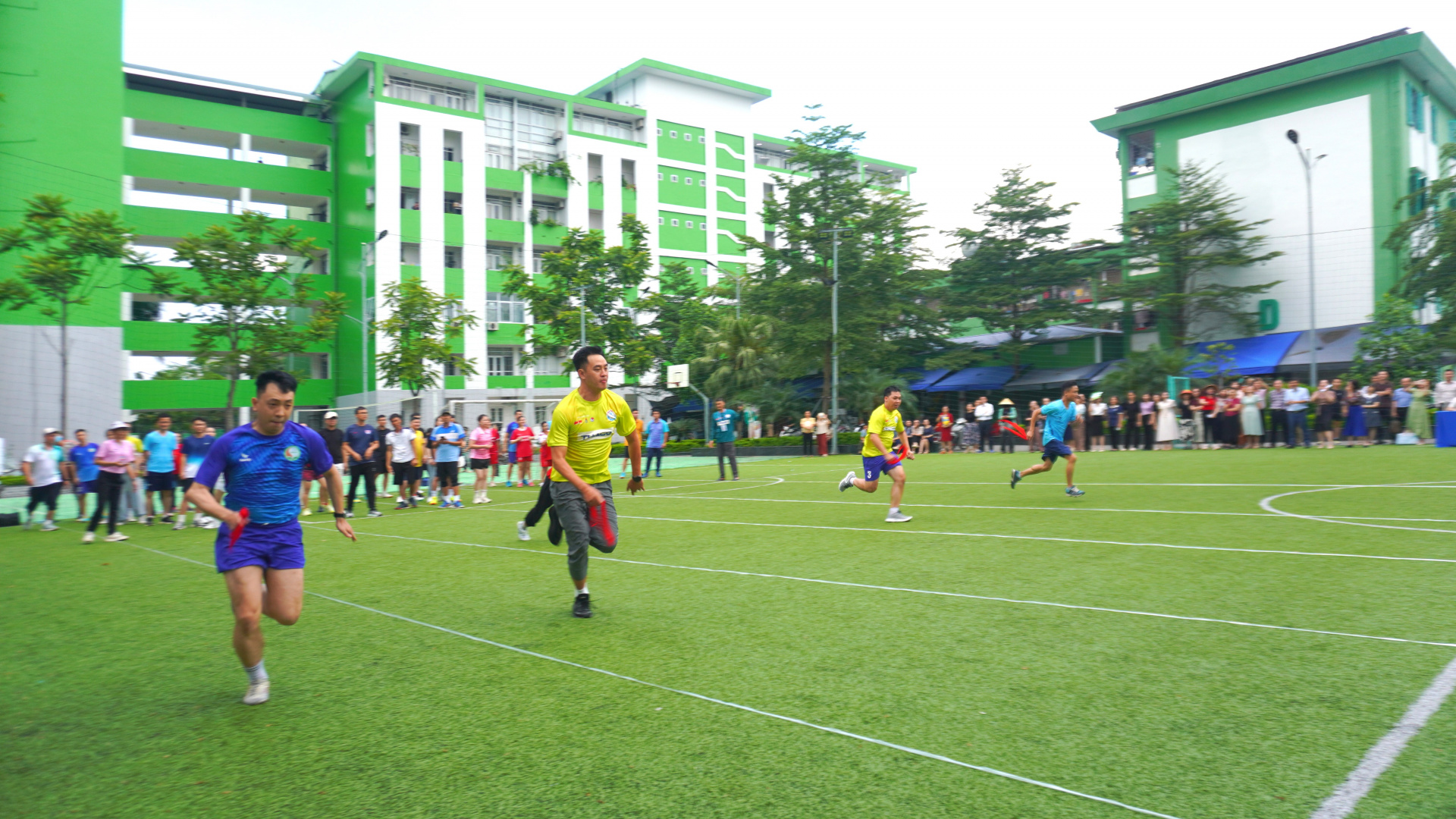 DSC01922.JPG (849 KB)