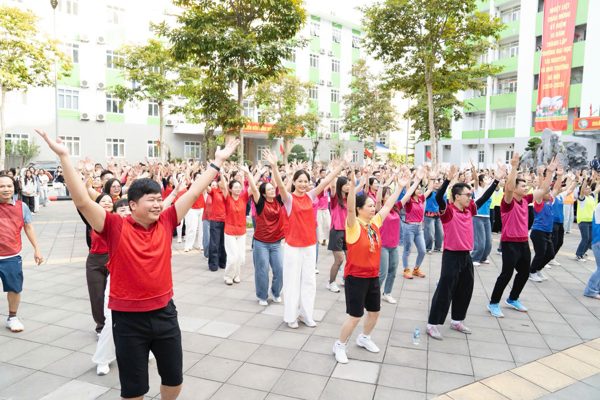 đòng_diễn.jpg (1.01 MB)