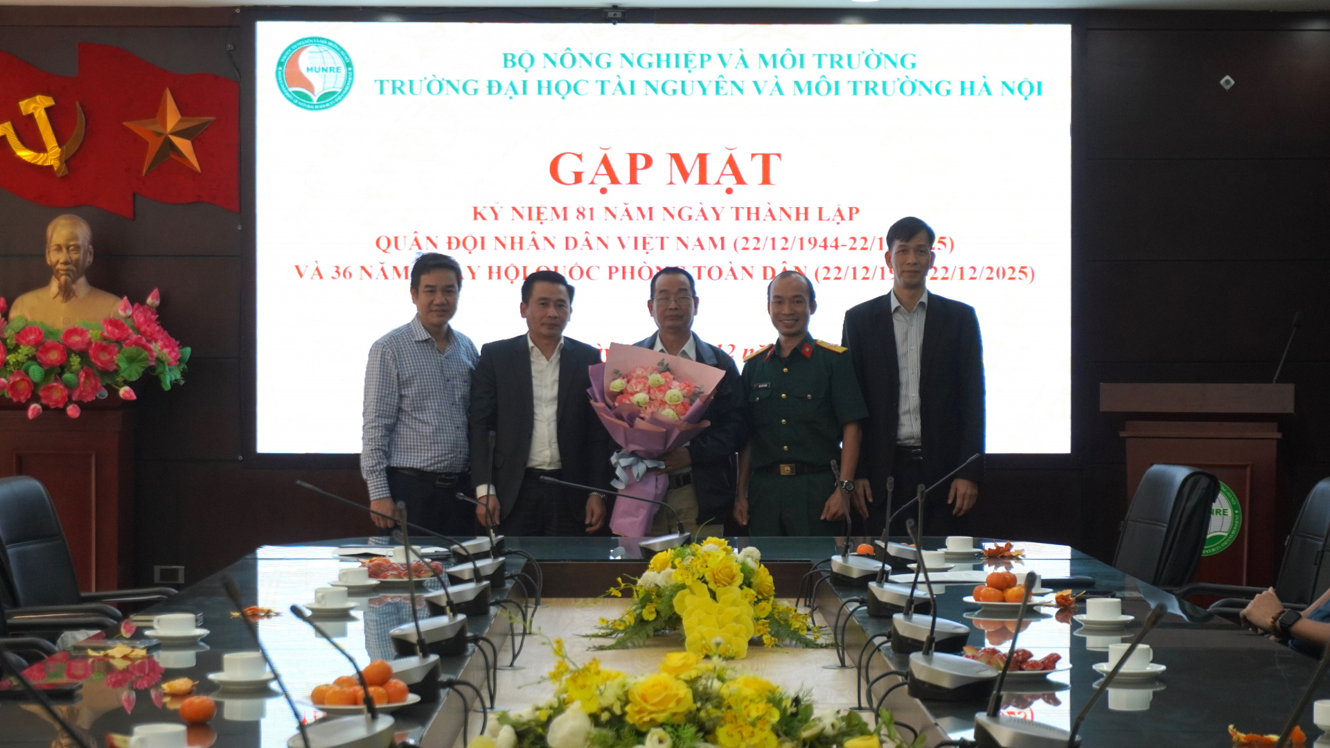 DSC08760.JPG (665 KB)