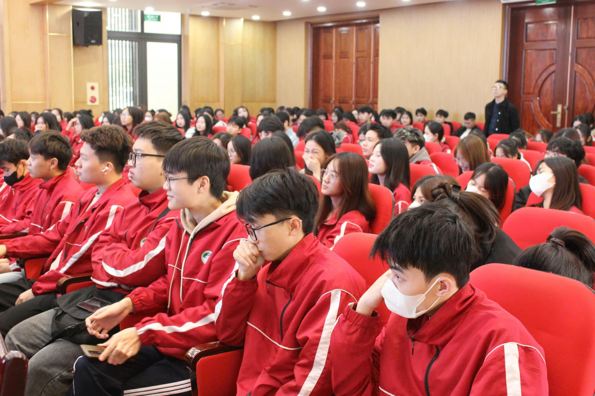 0a4d2099dd3a5164082b.jpg (795 KB)