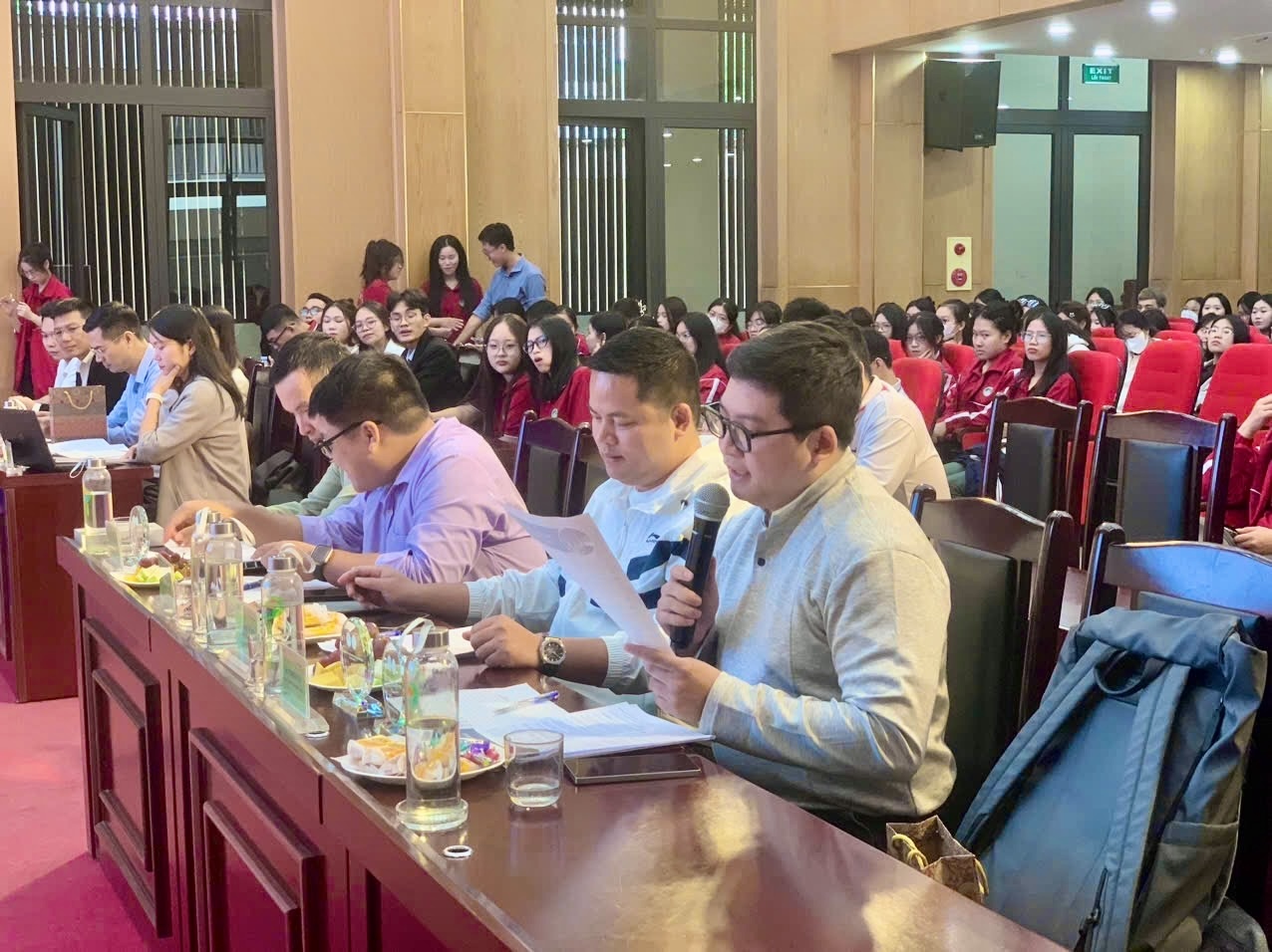 z7214098291573_9ff41ab8c02fbdc0fc9dda44d19b254e.jpg (330 KB)