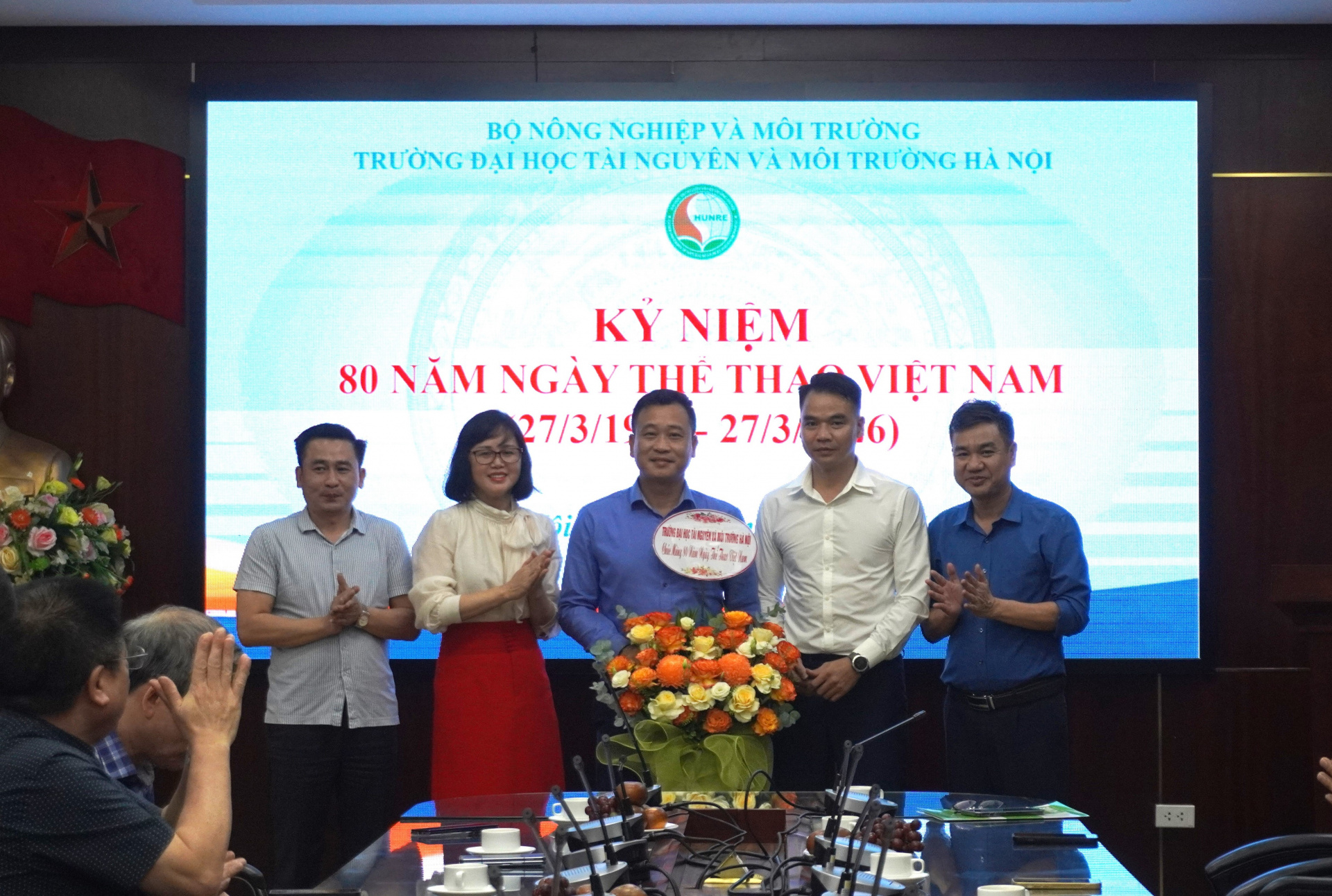 DSC09731.JPG (941 KB)