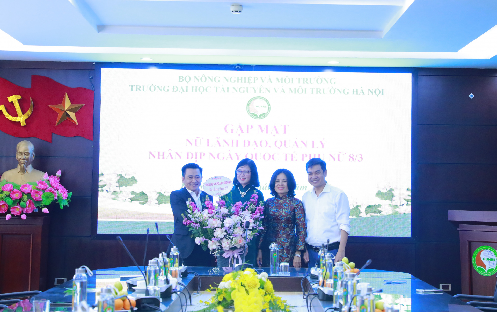 _36A8167.JPG (738 KB)