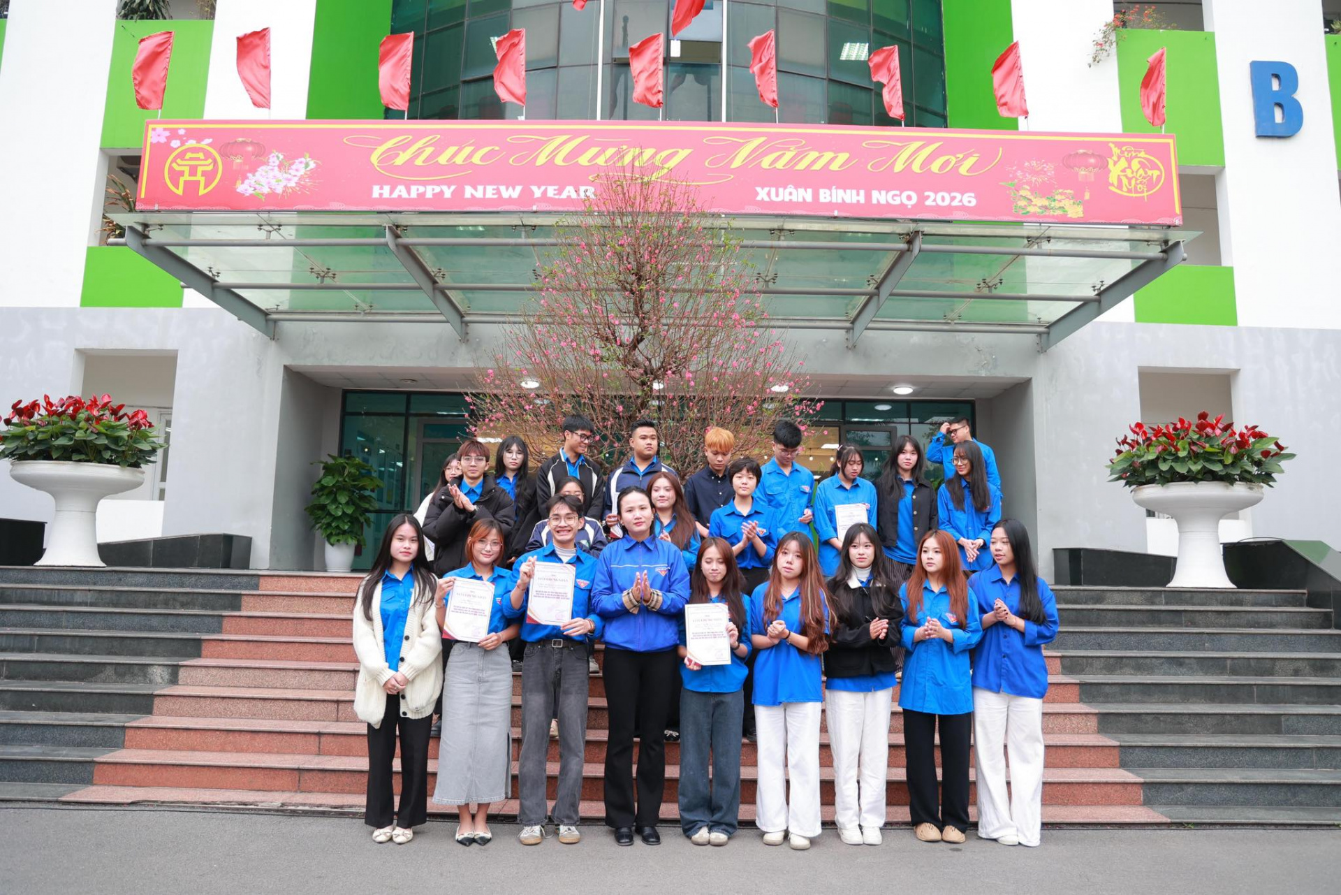 ảnh_9.jpg (921 KB)