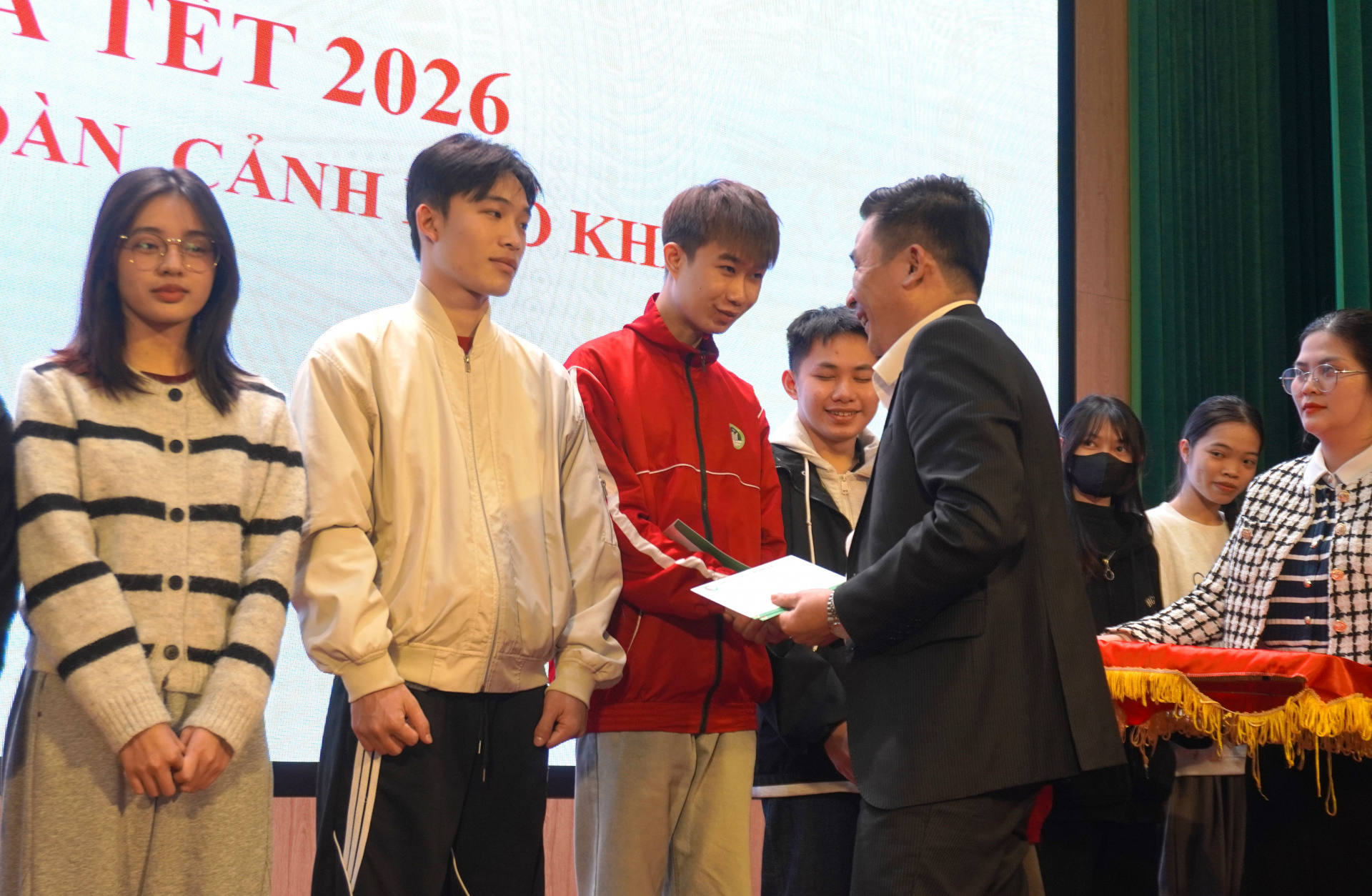 DSC08852.JPG (939 KB)