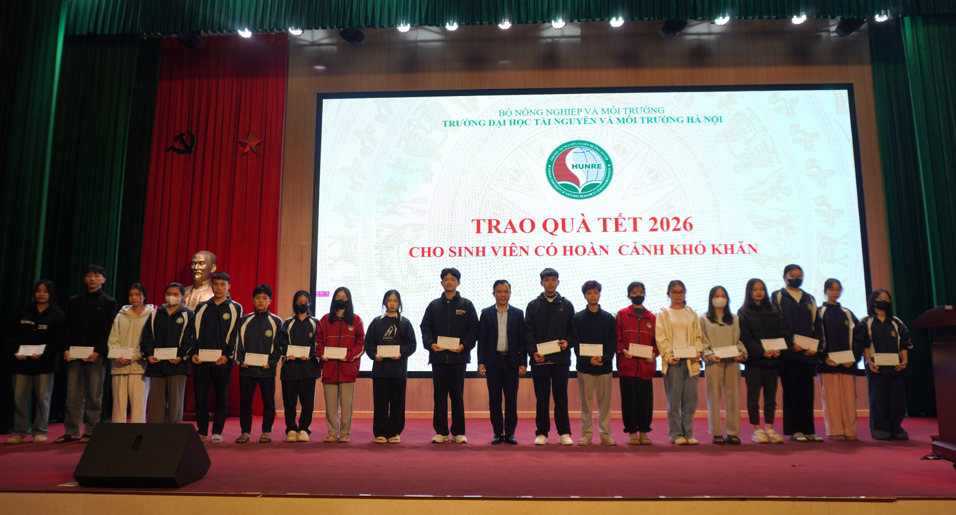 DSC08873.JPG (754 KB)