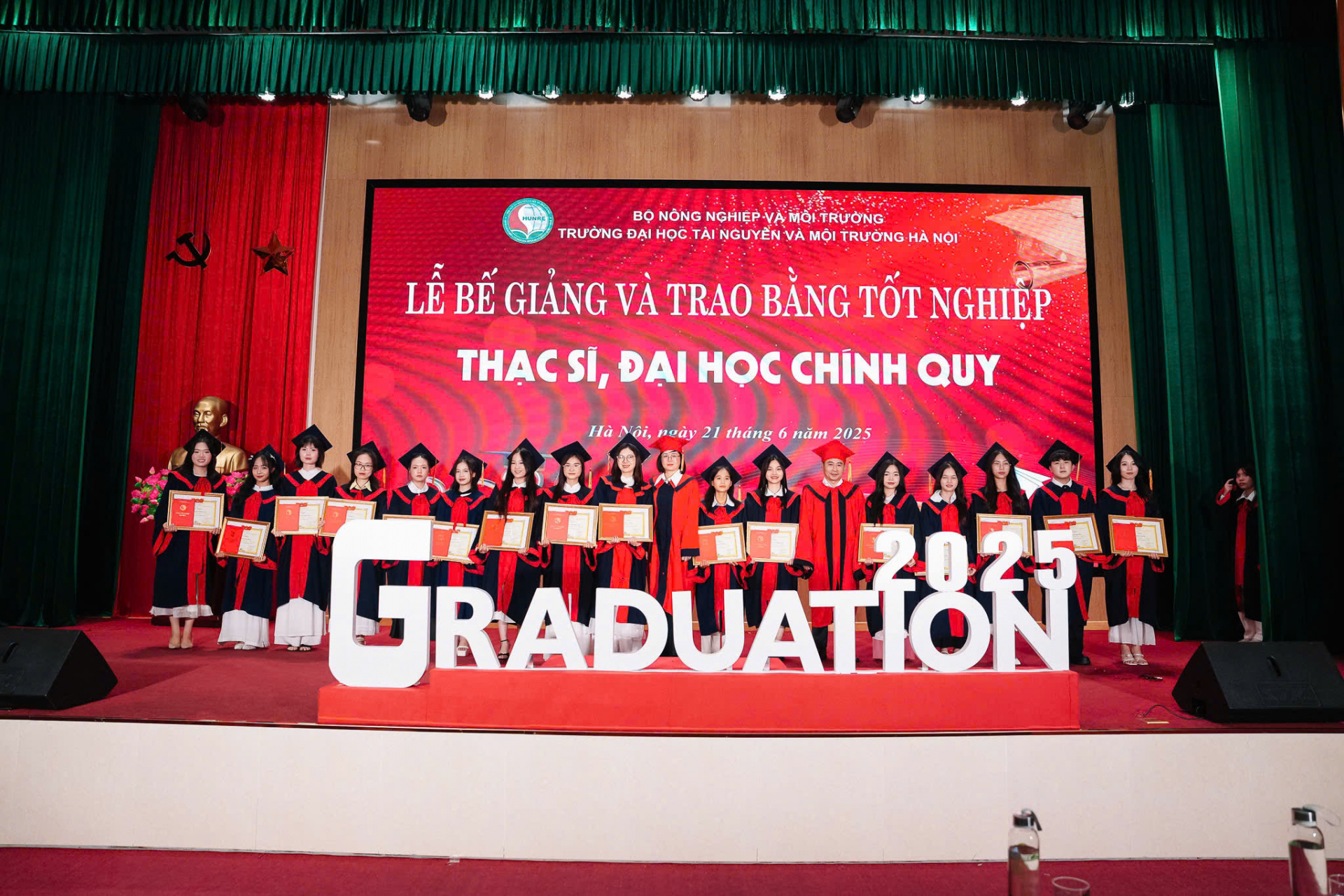 TraoBang1.jpg (1003 KB)